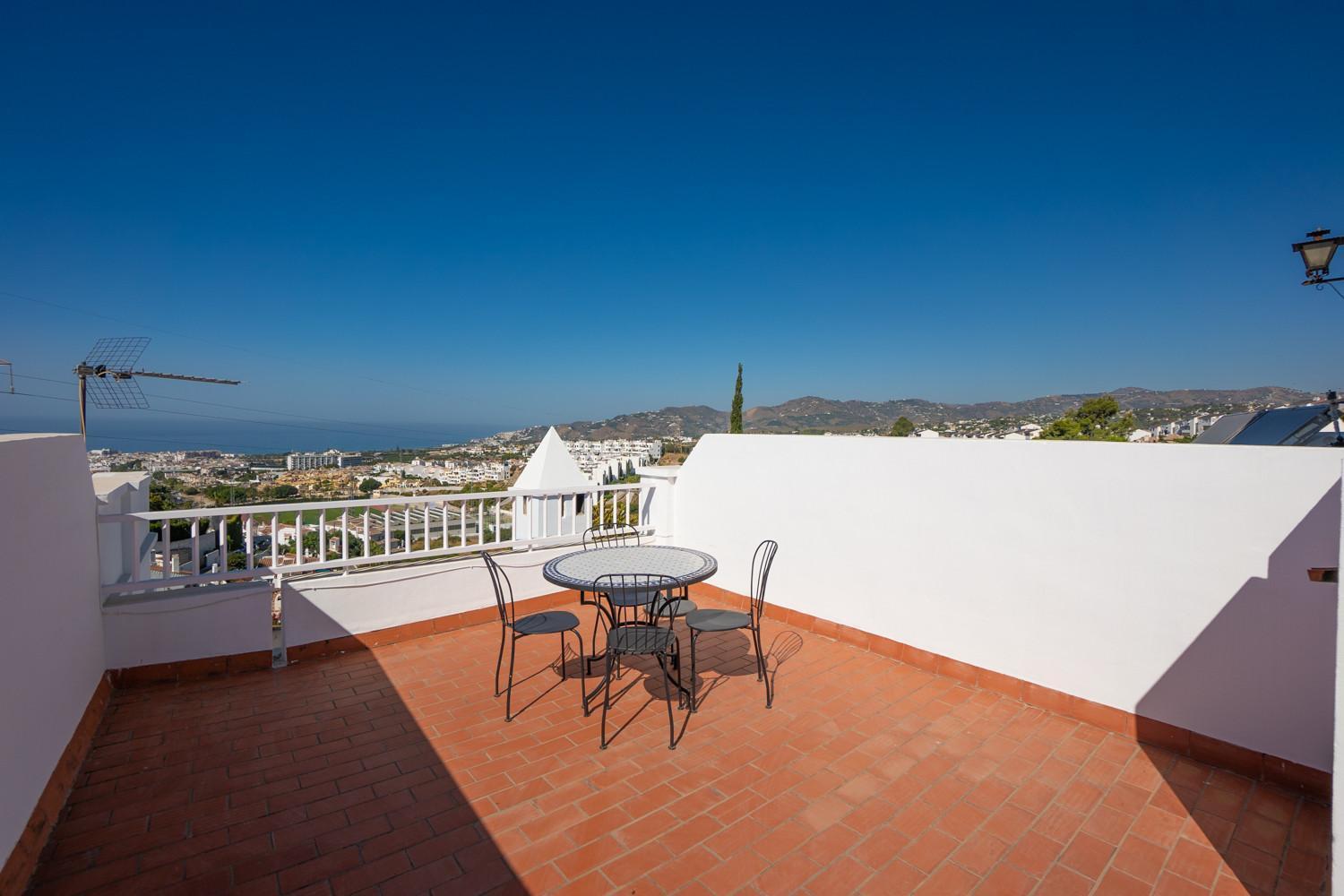 Urb. Alhambra 3 Villa Nerja Exteriör bild