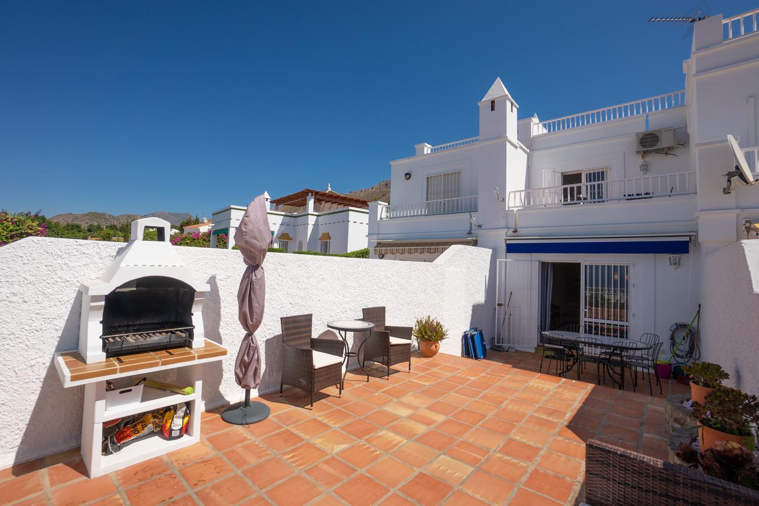 Urb. Alhambra 3 Villa Nerja Exteriör bild
